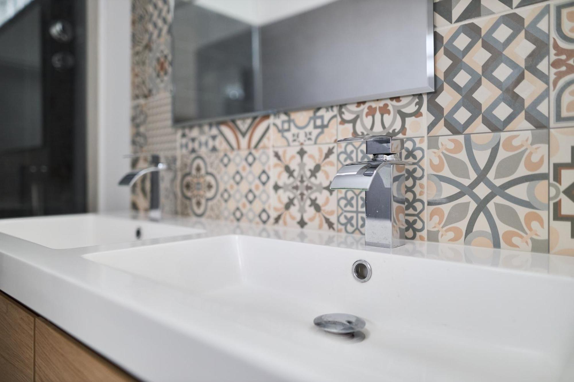 Mm Suites Town House Terrasse Reims Luaran gambar
