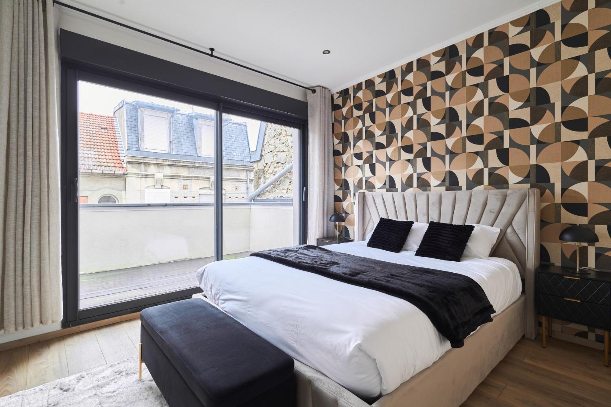 Mm Suites Town House Terrasse Reims Luaran gambar
